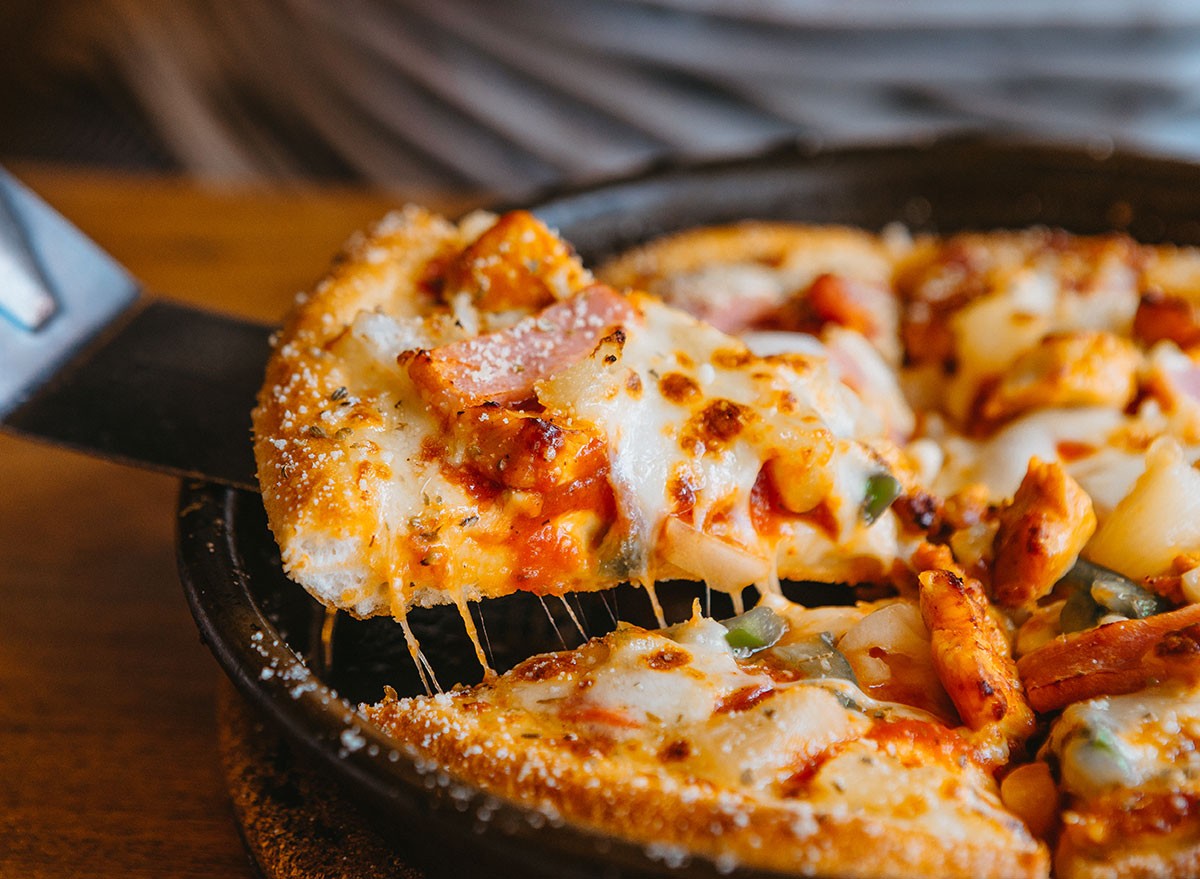 What Consuming One Unhealthy Meal Does to Your Physique