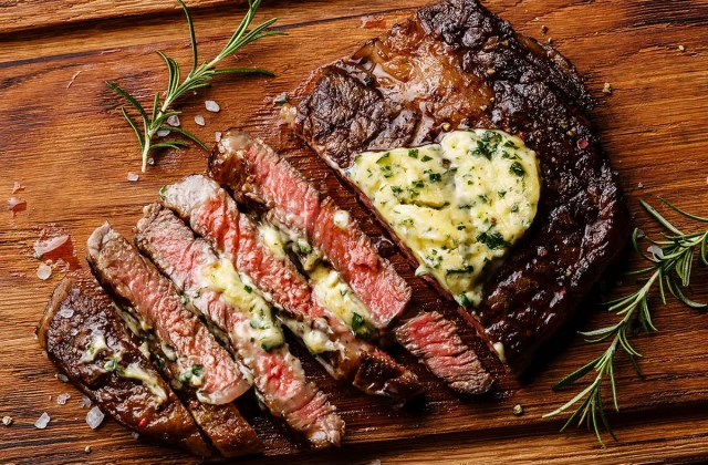 What Consuming Pink Meat Each Day Does to Your Physique