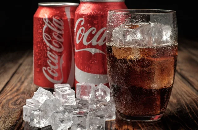 What Occurs to Your Physique When You Drink a Coke