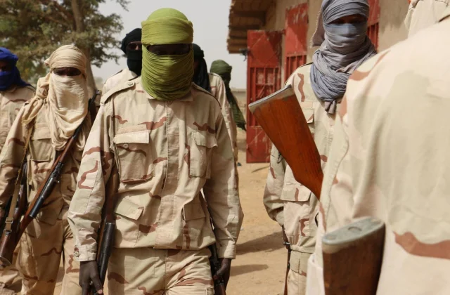 an attempted mediation in Farabougou during a blockade of suspected jihadists