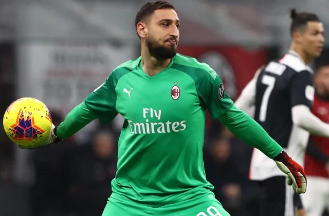 Laba Ciyaartoy Oo Muhiim U Ah AC Milan Oo Laga Helay Korona