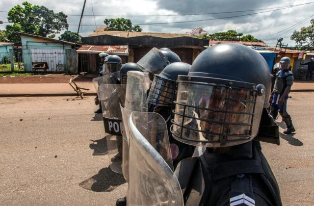 five opposition figures imprisoned