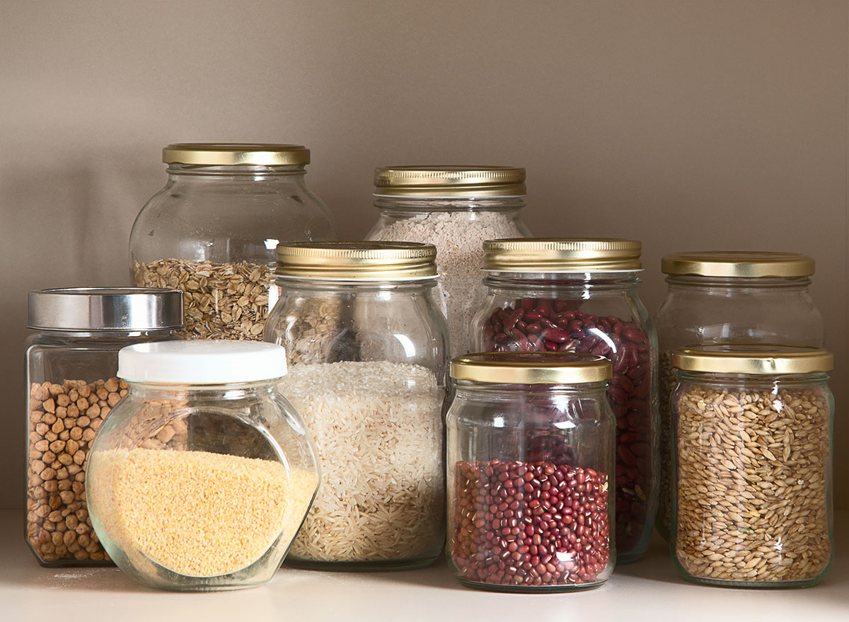 14 Healthiest Meals for Your Pantry