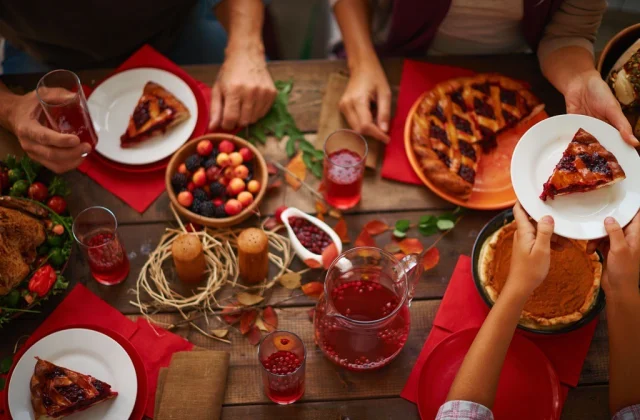 50 Methods Thanksgiving Meals Have Modified within the Final 50 Years