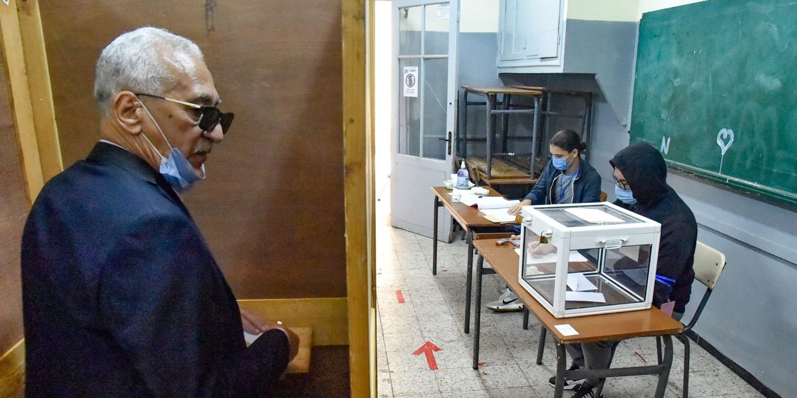 Algerians vote on constitution with President Tebboune at German coronavirus treatment hospital