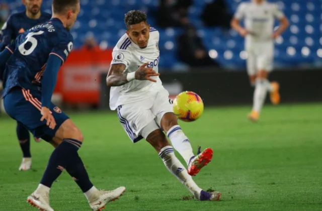 Arsenal Oo Labo Xiddig Ku Qasaartay, Laacibkii Ku Guuleystay