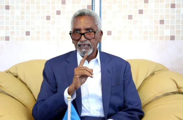 Cabdi Xaashi oo magacaabay Guddiga doorashada Gobolllada