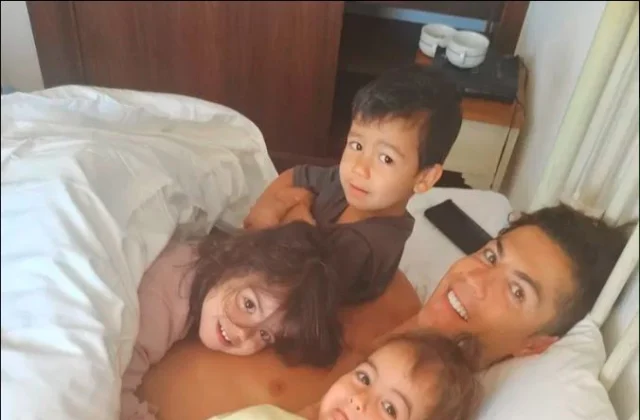 Macalinka Hurdada Ee Cristiano Ronaldo Oo Sharaxay Sababta U