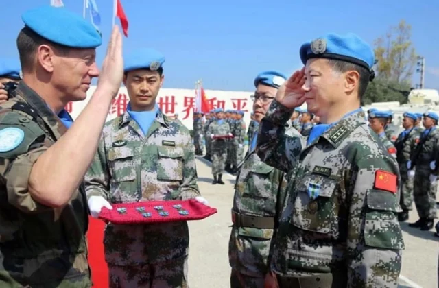 China oo diyaarinaysa calooshood u shaqeystayaal Difaac Danahooda Geeska Afrika