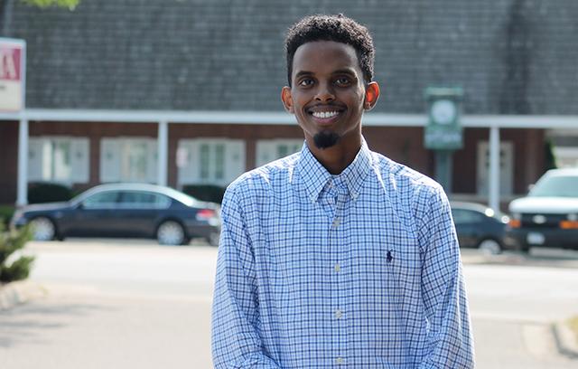 Cumar Faatax oo ku biiray Aqalka sare ee Minnesota! –
