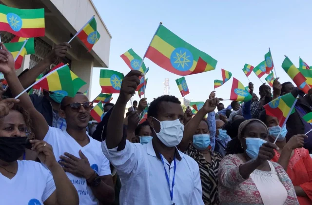 Ethiopian army claims victory against Tigray, marches to regional capital