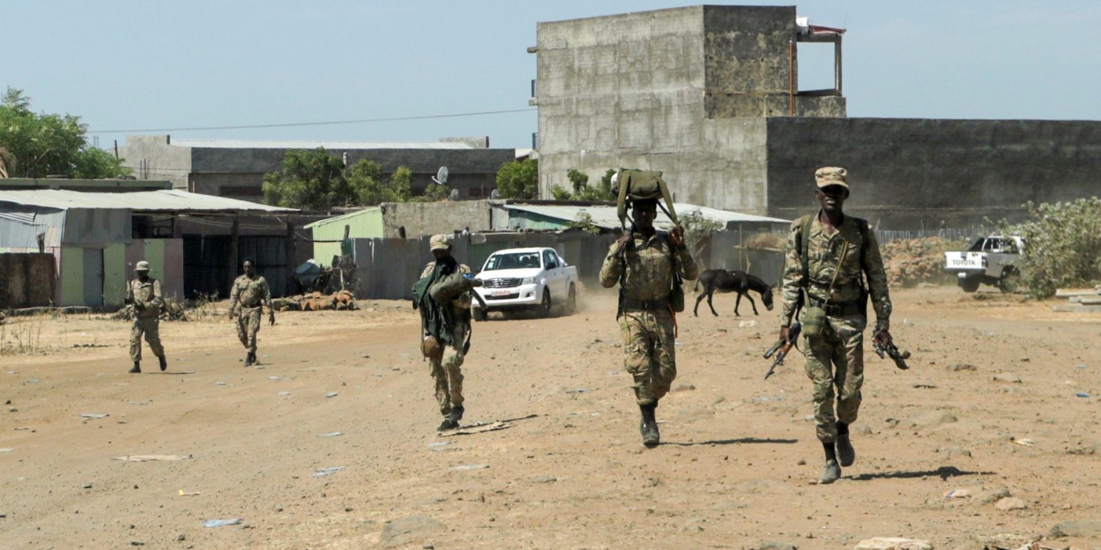 Ethiopian army seizes airport in Tigray area amid escalating battle