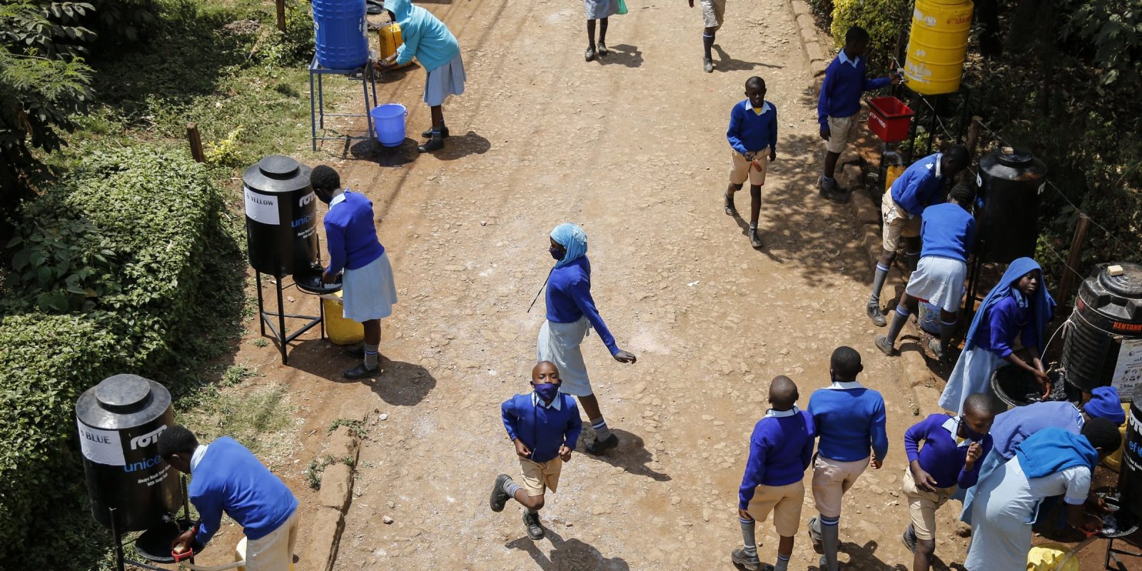 Fear grows in Africa when schools reopen during the economic downturn