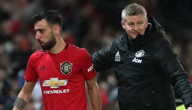 Bruno Fernandes Oo Dabka Kusii Shiday Tababaraha Cidhiidhiga