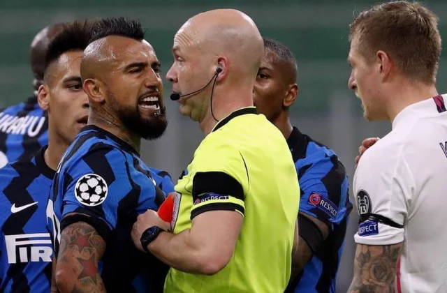 Hadalkii Uu Arturo Vidal Uu Ku Yiri Garsooraha Ee Lagu