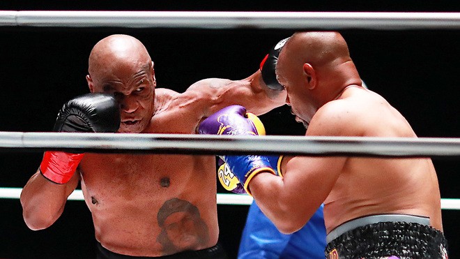 Immisa Milyan Ayay Mike Tyson Iyo Roy Jones Jr Ka Heleen