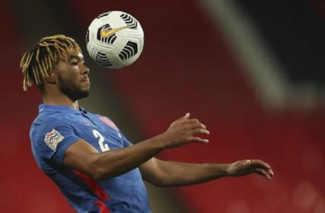UEFA Oo Ku Ciqaabtay Difaaca Chelsea Ee Reece James Falkii
