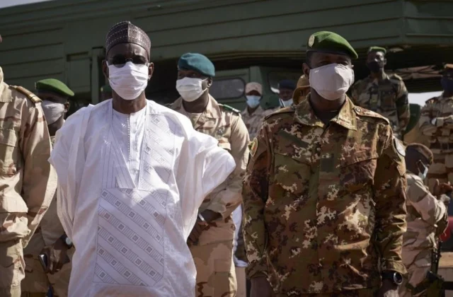 Mali pays tribute to the final president Amadou Toumani Touré