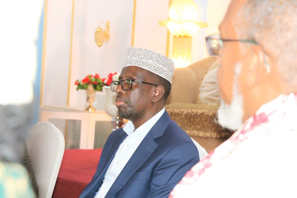 Muxuu salka ku yahaa socdaalka Sheekh Shariif markii 2 aad