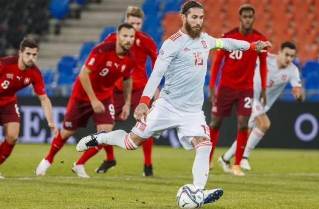 Rikoodh Jabiye Sergio Ramos Oo Labo Rigoore Qasaariyay &