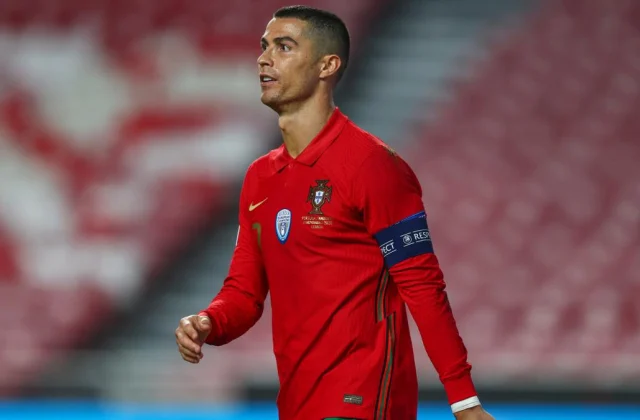 Santos Oo Difaacay Sababta Uu Keyd U Geliyay Cristiano