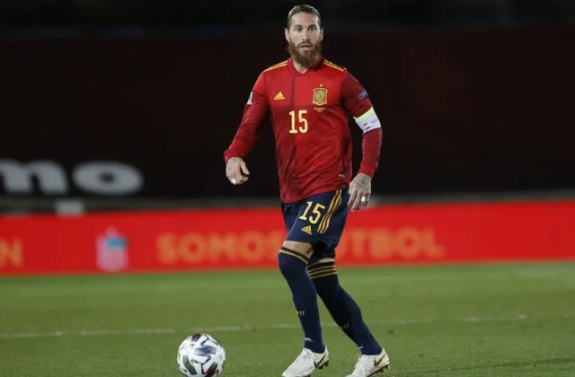 Sergio Ramos Iyo Raphaed Varane Oo Dhaawacyo Ku Habsadeen Ku