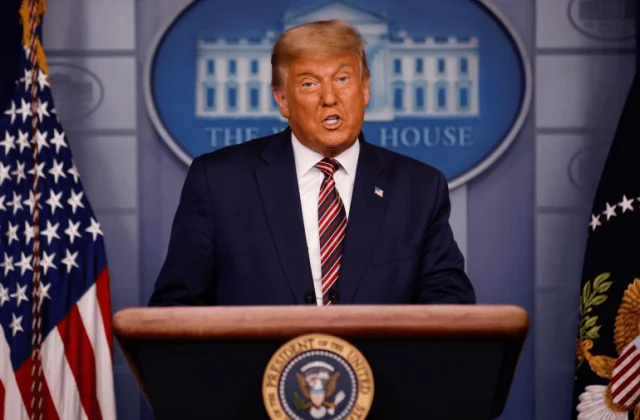 Trump oo diiday guusha la saadaaliyay ee Biden, ayaa yiri