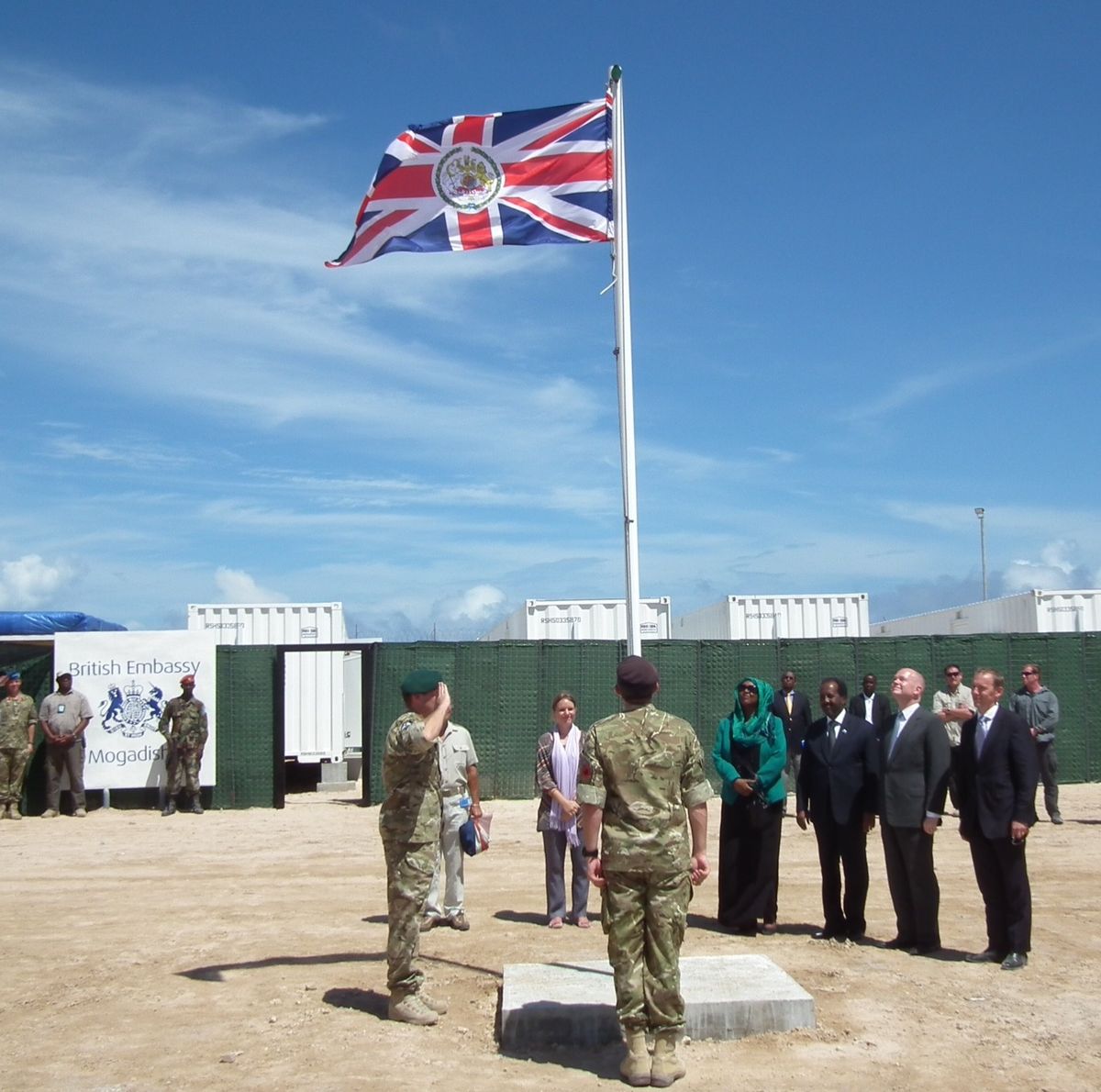 UK oo taageereysa howlgal dib loogu furayo wadada isku xirta