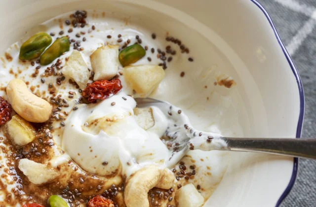What Occurs To Your Physique When You Eat Greek Yogurt