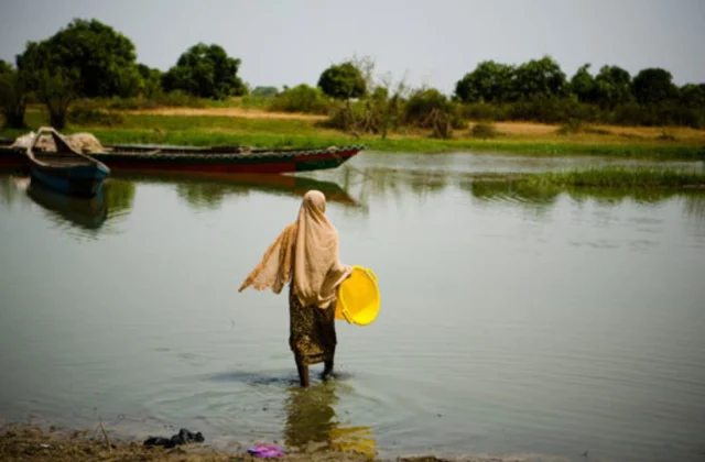 jihadists attack a pirogue for the first time