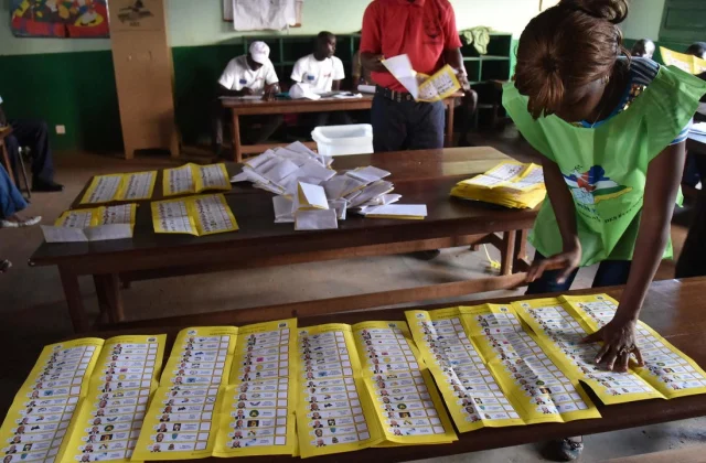 start of submission of presidential and legislative candidates
