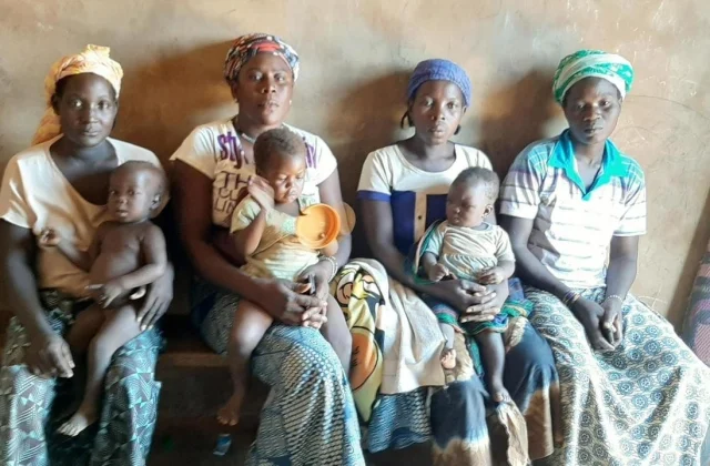 voters or not, the displaced people of Kaya put their hopes in the vote