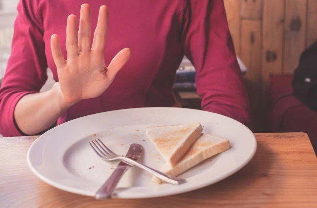 9 ideas that don’t work for weight reduction, say dietitians