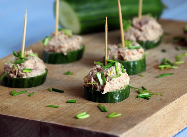 cucumber tuna bite