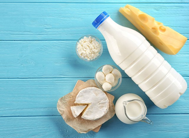 25 harmful habits that are behind you getting fat 138 milk-cheese-on-blue-background