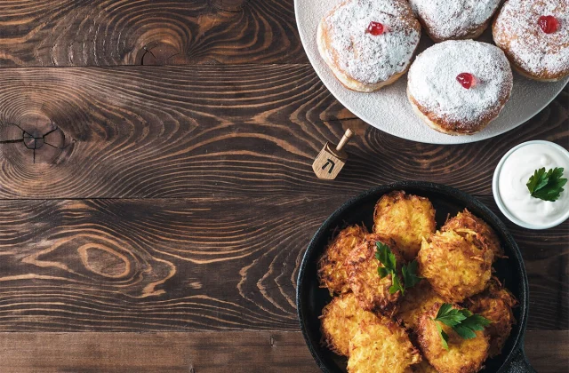 10 finest conventional Hanukkah meals