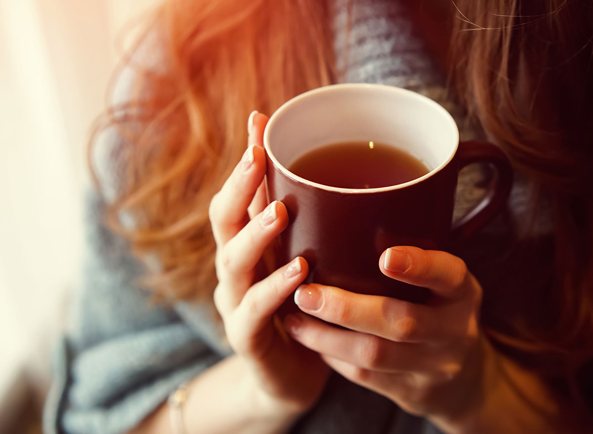 12 uncomfortable side effects of consuming tea day by day