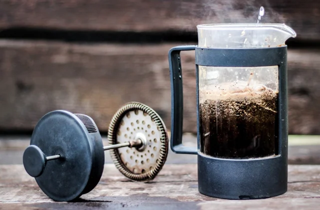 The Most Bad Option to Drink Your Coffee, In response to Science