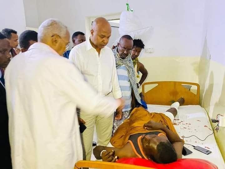 Bandow Gaalkacyo la geliyay & dhaawacyo laga soo qaadayo. –