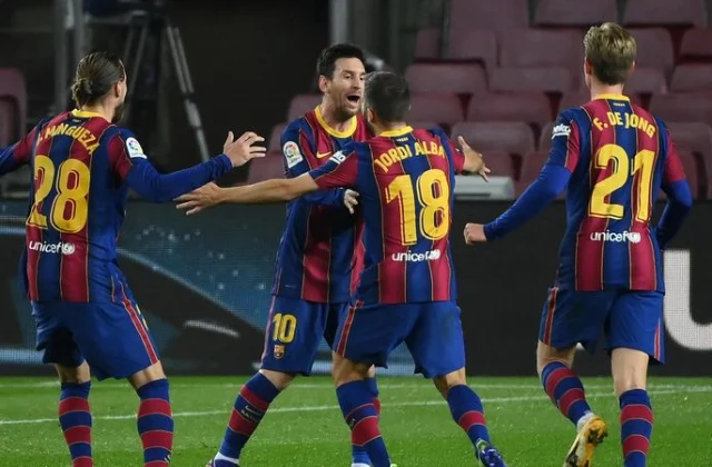Barcelona ayaa Camp Nou ku garaacday kooxda hogaanka u haysa La Liga