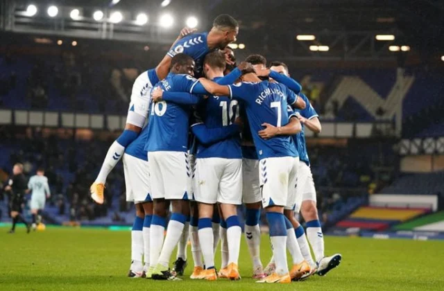 Chelsea ayaa garaacday Everton