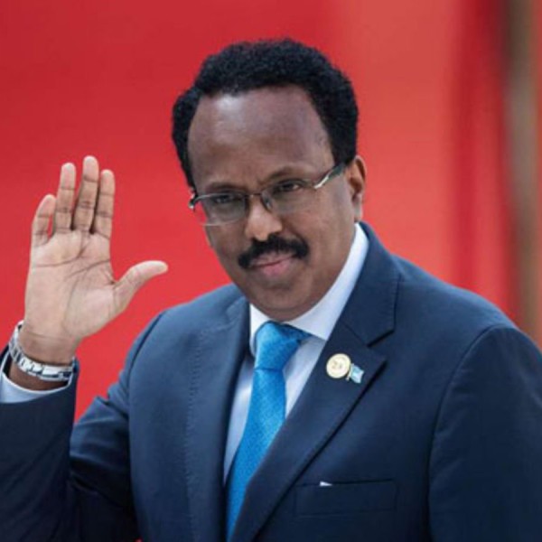 Farmajo goes to Djibouti for IGAD meeting on Somalia Kenyan spit