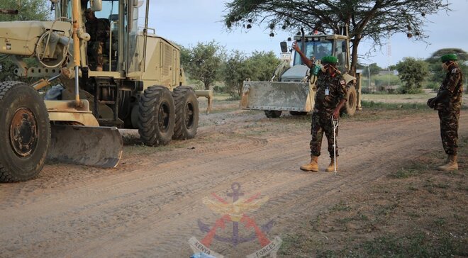 KDF troops restore roads and runway in Dhobley, Somalia