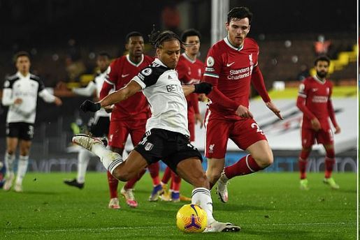 Liverpool ayaa seegtay horyaalka