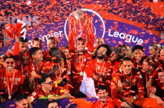 Liverpool waxay ixtiraam weyn u muujineysaa xiddigooda