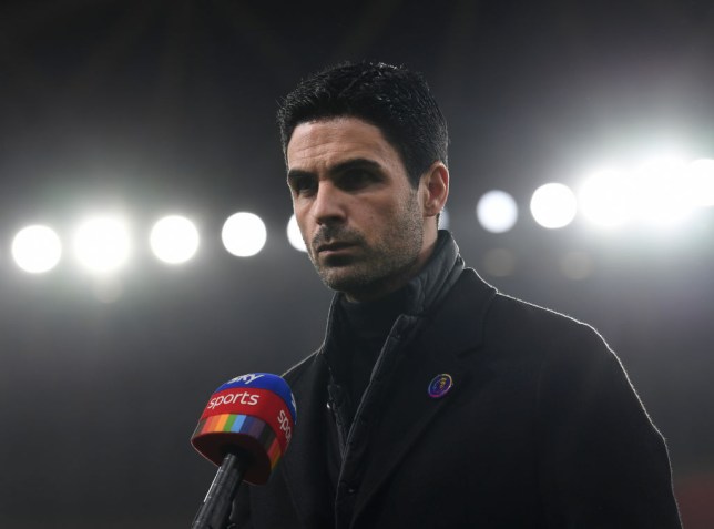 Mikel Arteta ayaa jaray daafaca Arsenal