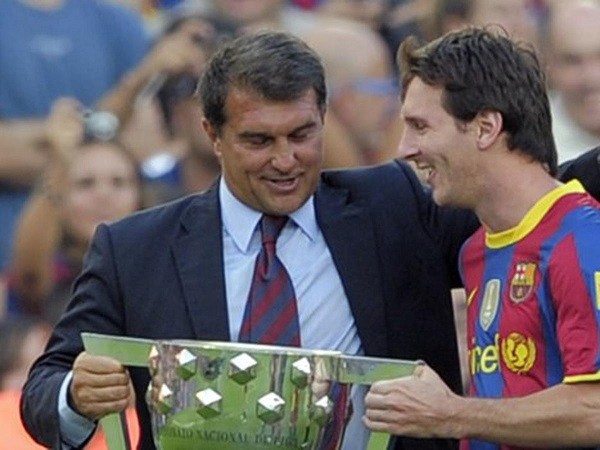 Murashaxa Madaxweynaha Barcelona Ee Joan Laporta Oo Ka