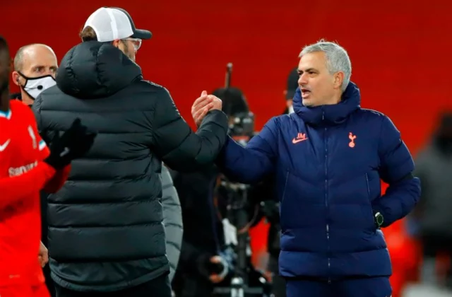 Muxuu Jose Mourinho ku yiri Jurgen Klopp dhamaadka