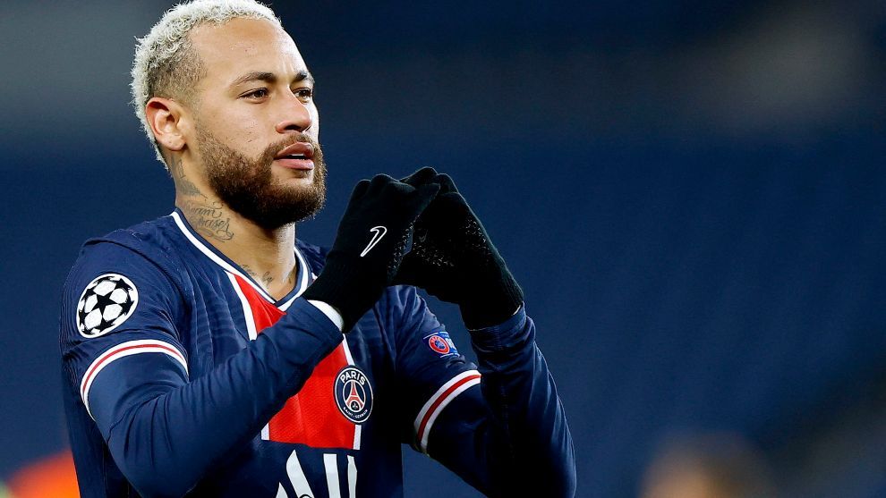 Neymar JR ayaa meesha ka saaray inuu ka tagayo PSG