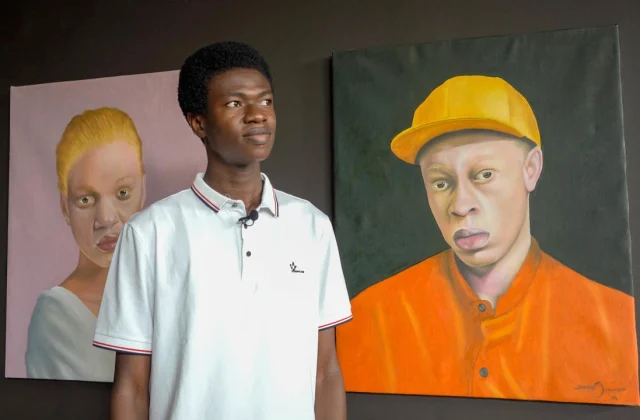 Nigerian painter Eniwaye Oluwaseyi desires to substitute the outlook for albinos and SARS